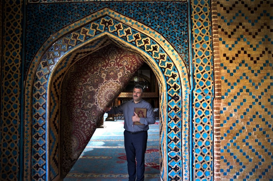 İçinde Zamanın Durduğu Mekan: Eşrefoğlu Camisi