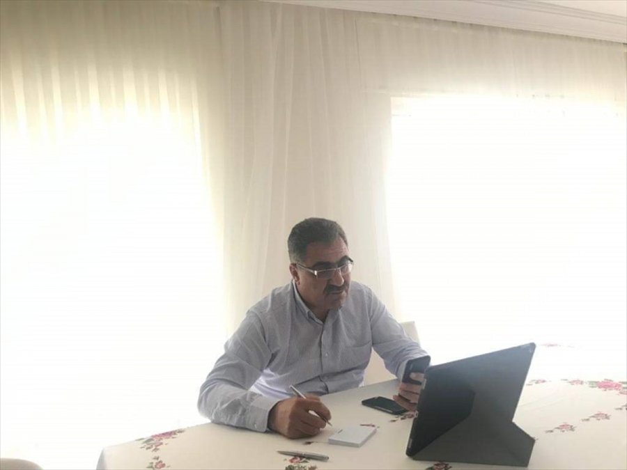 Ilgın Belediye Başkanı Ertaş, Çalışmalarına Uzaktan Devam Ediyor