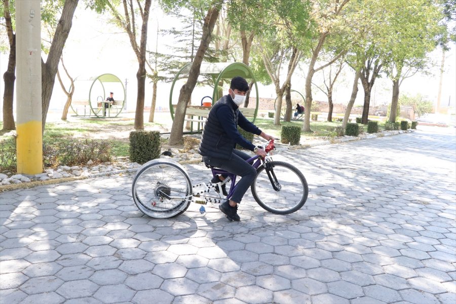 Niğde'de Otomobil Lastiği Takılan Bisiklet İlgi Görüyor