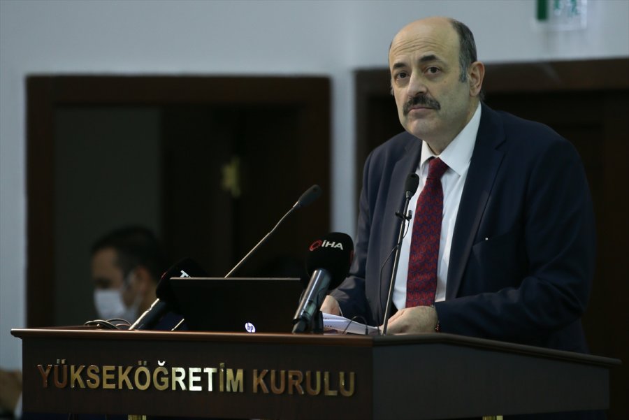 Üniversite Öğrencileri 