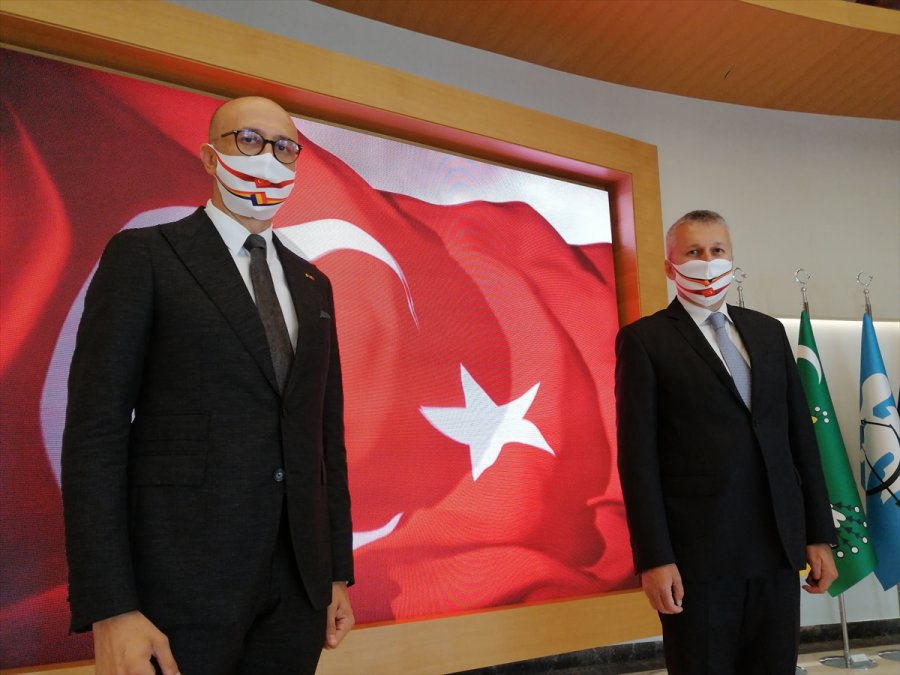 Romanyalılar Da Antalya'da Tatili Güvenli Ve Sağlıklı Buluyor