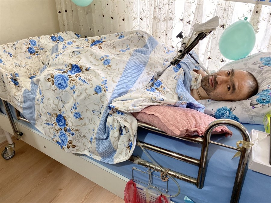 Niğde'de Tableti Bozulan Yatalak Hastayı Yardımlaşma Platformu Sevindirdi