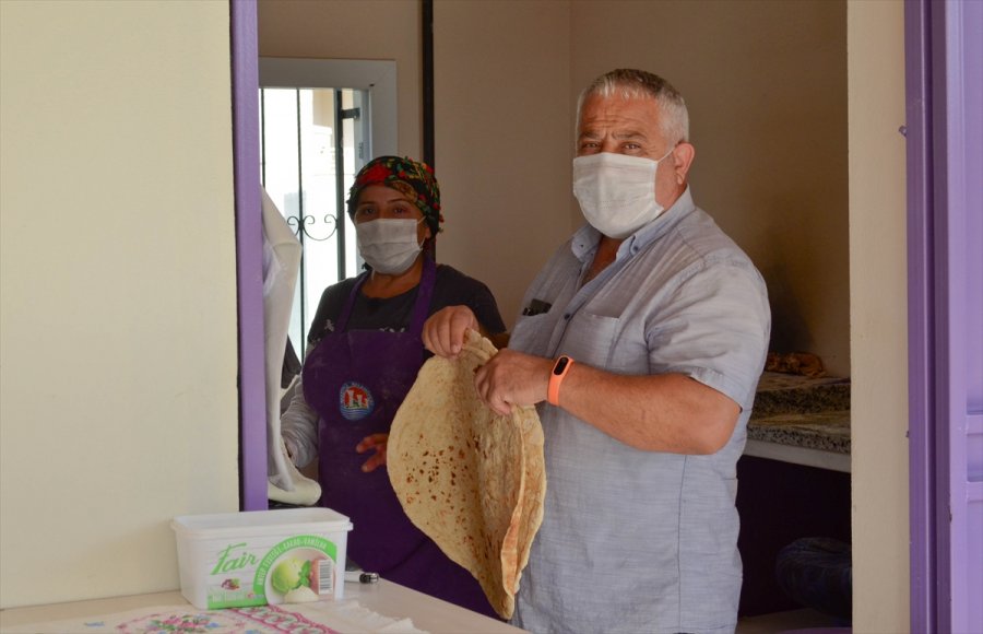 Mersin'de Kadınlar Tandır Evleriyle Aile Bütçesine Katkı Sağlıyor