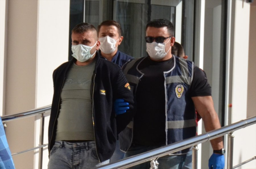 Güncelleme - Konya'da Bir Kişinin Öldüğü Silahlı Kavgayla İlgili 3 Zanlı Adliyeye Sevk Edildi