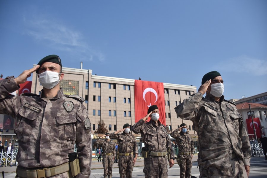 29 Ekim Cumhuriyet Bayramı Kutlanıyor