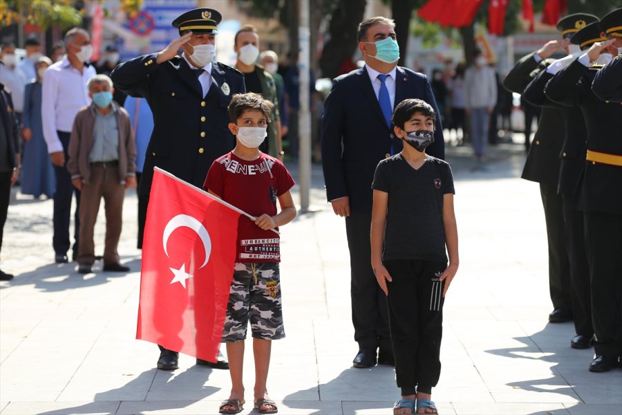 29 Ekim Cumhuriyet Bayramı Kutlanıyor