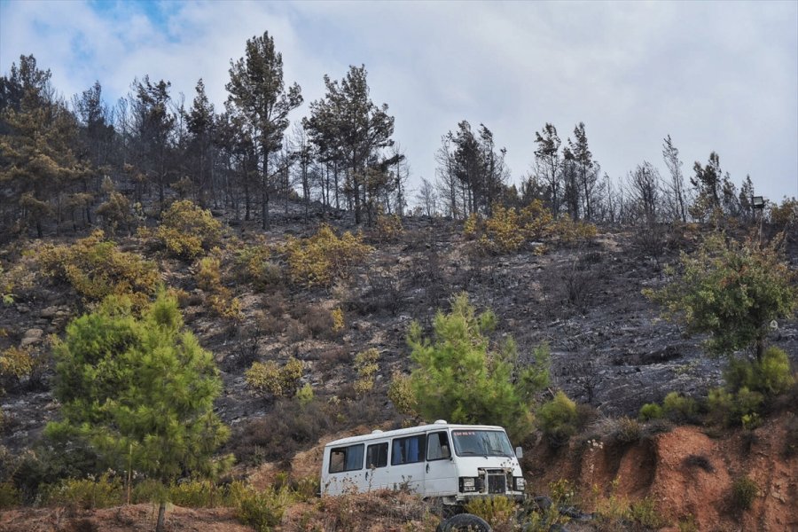 Anamur'daki Orman Yangını Bölgesinde Soğutma Çalışmaları Sürüyor
