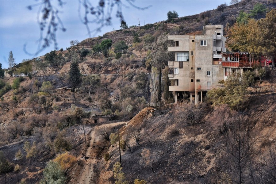 Anamur'daki Orman Yangını Bölgesinde Soğutma Çalışmaları Sürüyor