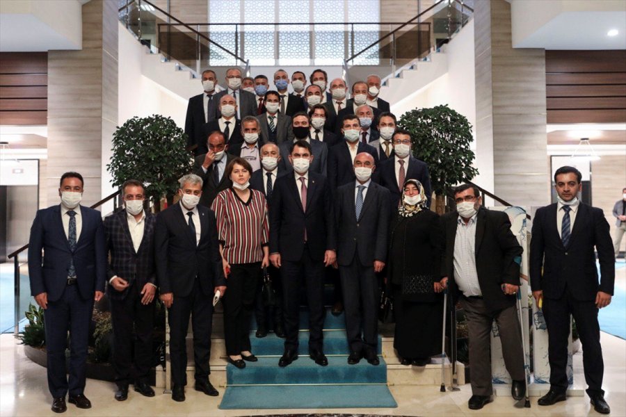 Bakan Kurum, Ak Parti Konya İl Teşkilatını Kabul Etti: