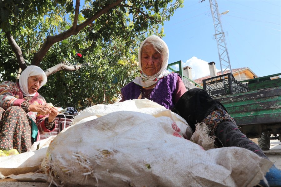 Ermenek'teki Maden Kazasında Oğlunu Kaybeden Ayşe Gökçe'nin Acısı Dinmiyor