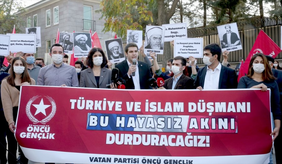 Vatan Partililer, Macron Ve Charlie Hebdo Dergisini Fransa'nın Ankara Büyükelçiliği Önünde Protesto Etti