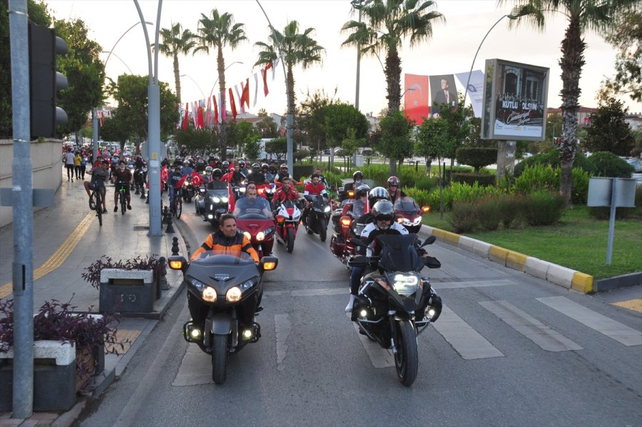 Antalya’da 29 Ekim Cumhuriyet Bayramı Coşkusu