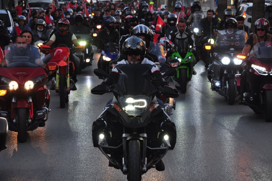 Antalya’da 29 Ekim Cumhuriyet Bayramı Coşkusu