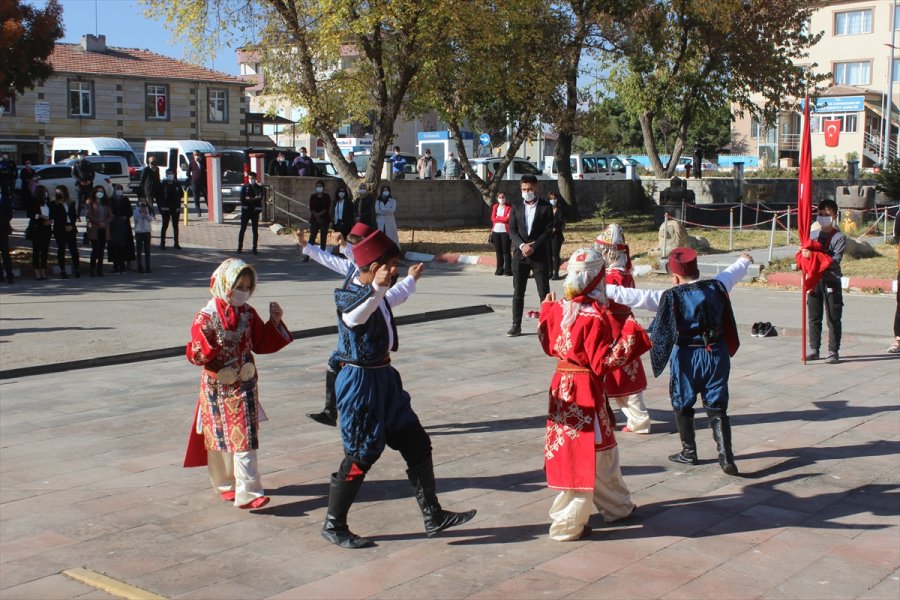 Tomarza'da 29 Ekim Cumhuriyet Bayramı Kutlandı