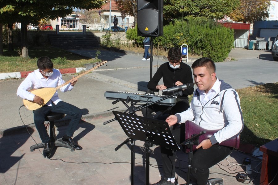 Tomarza'da 29 Ekim Cumhuriyet Bayramı Kutlandı