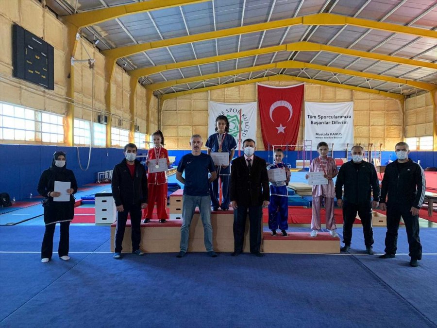 Konya'da Wushu Cumhuriyet Turnuvası Taolu İl Birinciliği Müsabakaları Yapıldı