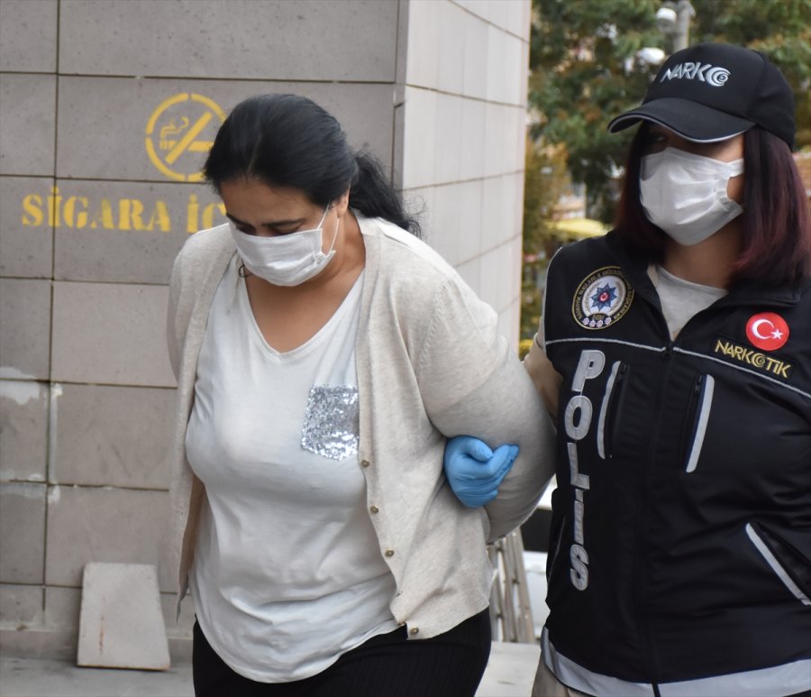 Polise Yakalanmamak İçin Kamera Sistemi Kuran 5 Uyuşturucu Şüphelisi Tutuklandı