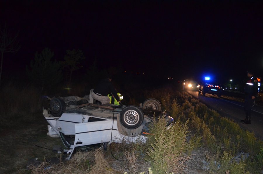 Konya'da Minibüs İle Otomobil Çarpıştı: 6 Yaralı