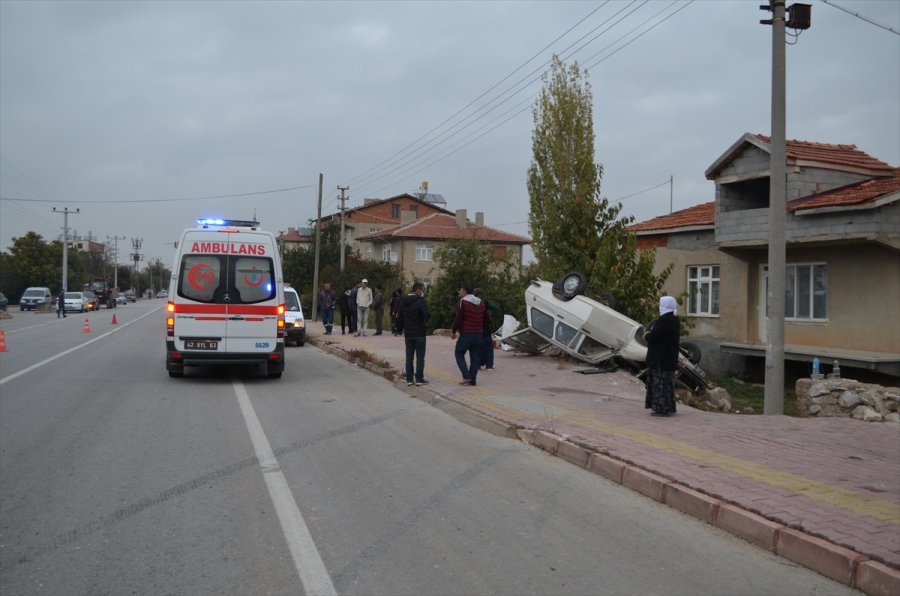 Konya'da Traktörle Otomobil Çarpıştı: 2 Yaralı