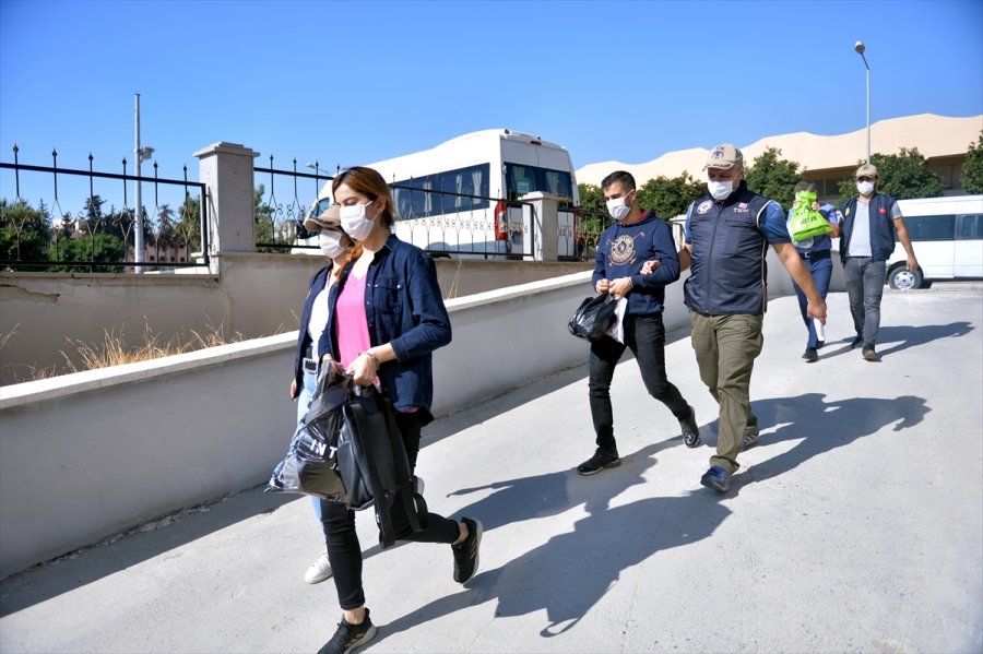 Güncelleme - Mersin'de Boş Arsadaki Patlamayla İlgili 4 Zanlı Tutuklandı