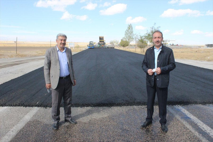 Tomarza-kayseri Yoluna Malatya Yoluna Kadar Sıcak Seriliyor