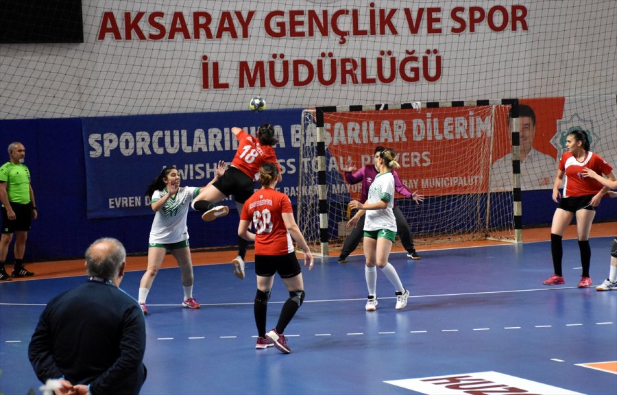 Hentbol: Kadınlar Süper Lig