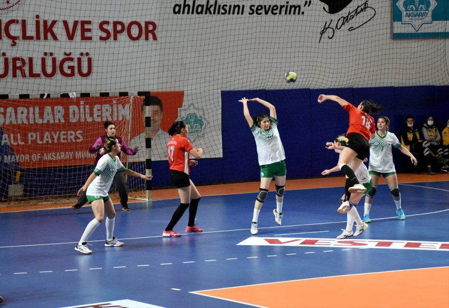 Hentbol: Kadınlar Süper Lig