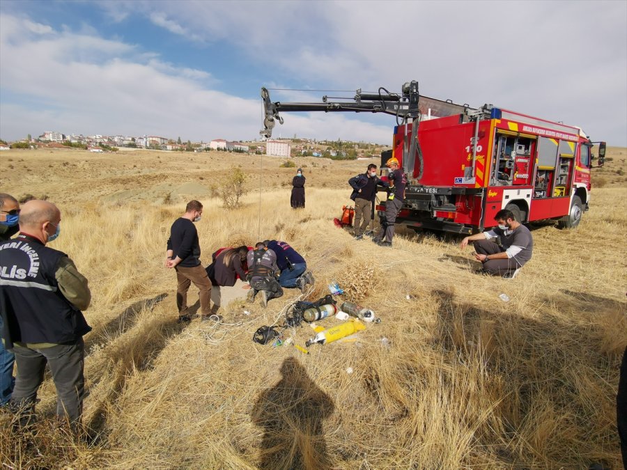 Haymana'da Eski Su Kuyusunda Kafatası Ve İnsan Kemikleri Bulundu