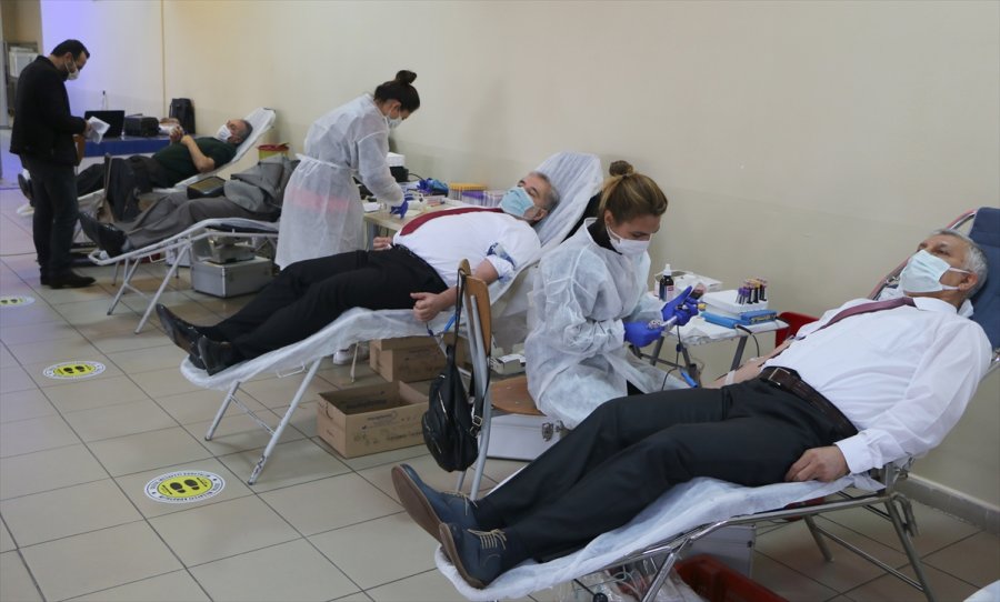 Aksaray Üniversitesinden Kan Bağışına Destek