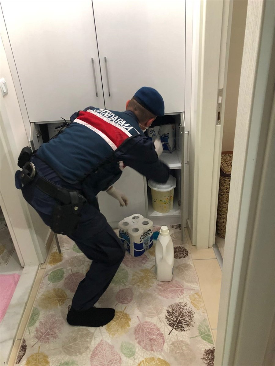 Antalya'da Uyuşturucu Satıcılarına 