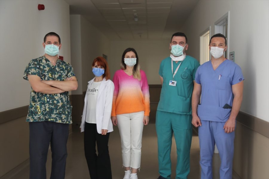Kovid-19'a Karşı Geliştirilen Aşı Adayının İkinci Dozu Kayseri'de Gönüllülere Uygulandı