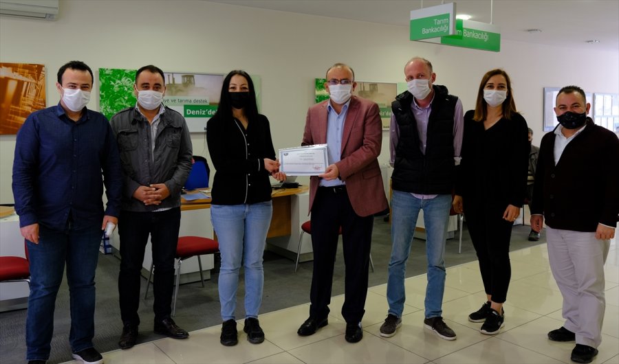 Mut'ta Telefon Dolandırıcılığını Banka Görevlisine Engelledi