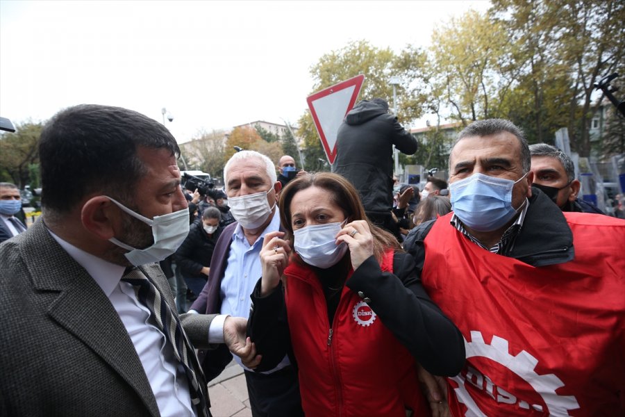 Tbmm Dikmen Kapısı Önünde Eylem