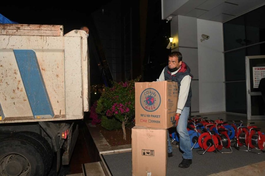 Türkiye İzmir İçin Tek Yürek