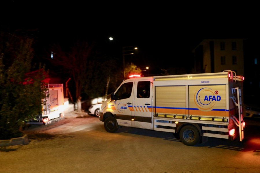 Eskişehir Afad'ın 24 Kişilik Ekibi Deprem Bölgesinden Döndü