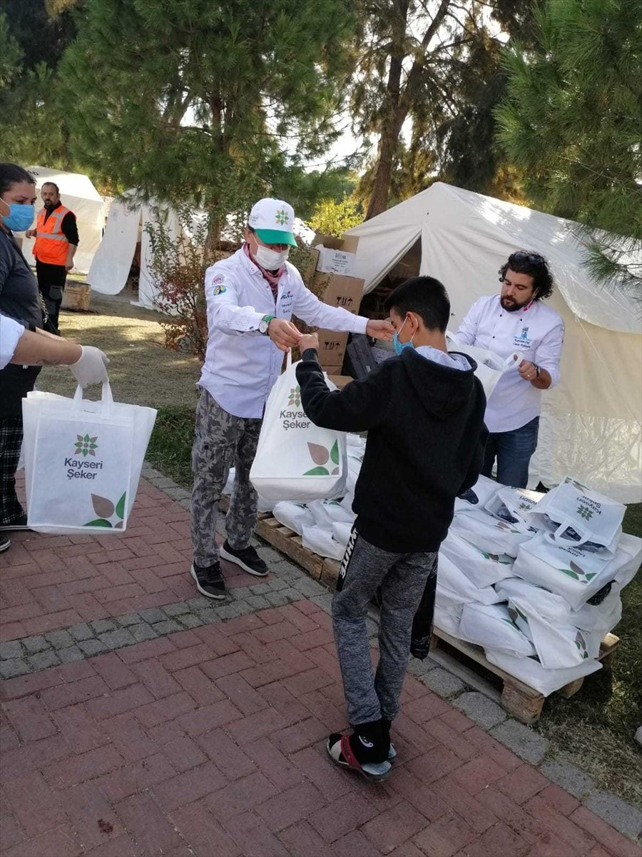 Kayseri Şeker'den İzmir'deki Depremzedelere Yardım