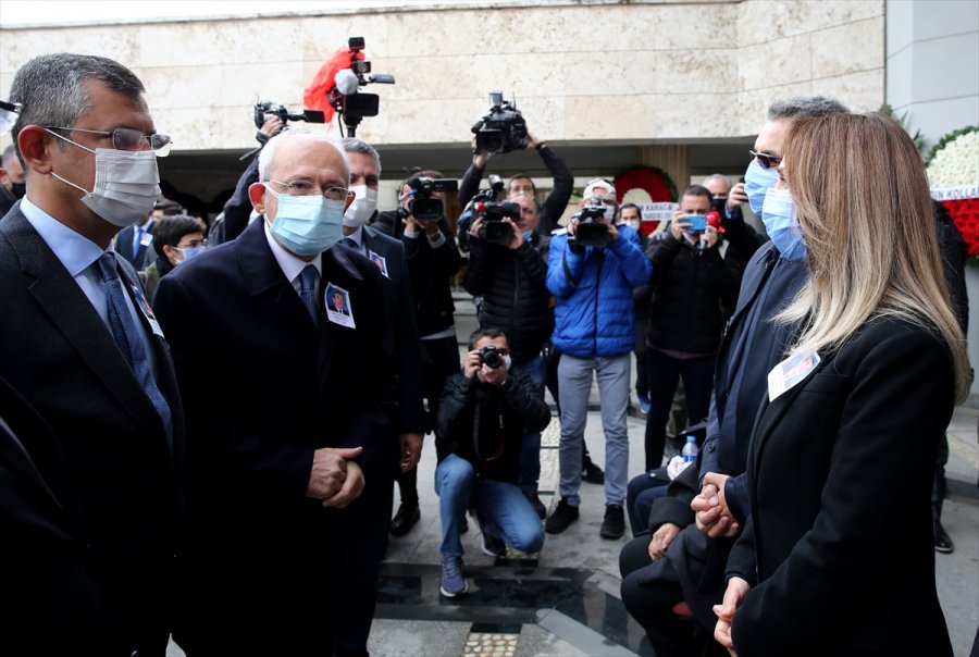 Kılıçdaroğlu, Chp'li Nazlıaka'nın Babasının Cenaze Törenine Katıldı