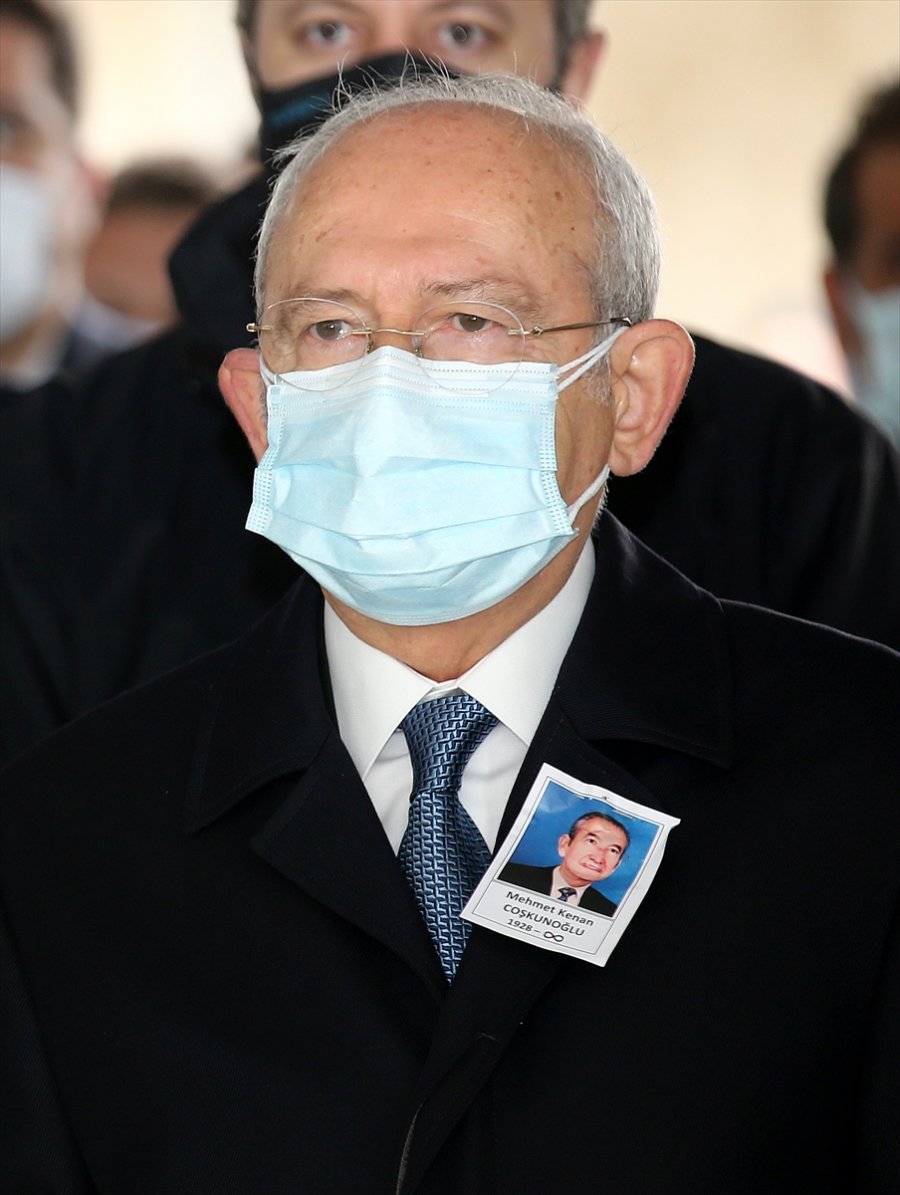 Kılıçdaroğlu, Chp'li Nazlıaka'nın Babasının Cenaze Törenine Katıldı