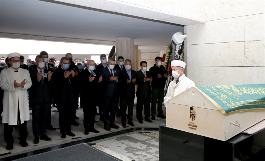 Kılıçdaroğlu, Chp'li Nazlıaka'nın Babasının Cenaze Törenine Katıldı