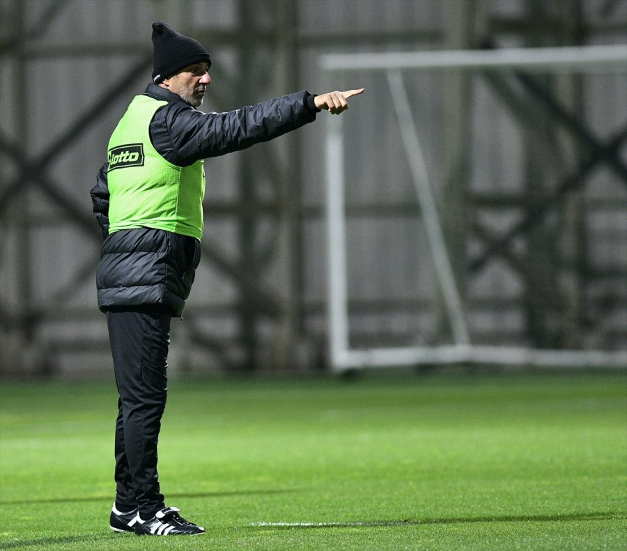 Konyaspor, Fenerbahçe Maçının Hazırlıklarını Tamamladı