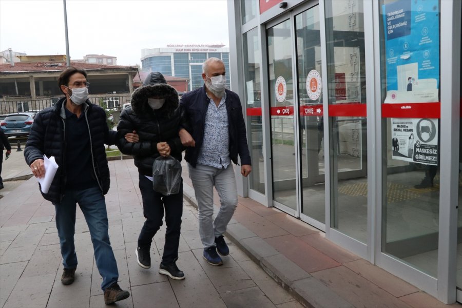 Niğde'de Fetö Operasyonunda Türkmenistan Uyruklu Üniversite Öğrencisi Gözaltına Alındı