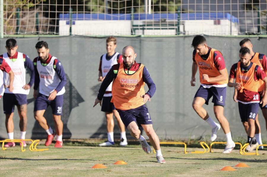 Alanyaspor Zirveden Kopmak İstemiyor