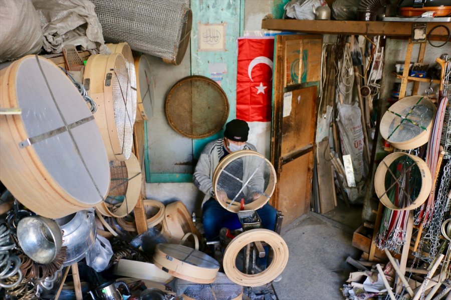 Baba Mesleği Elekçiliği Ağabey-kardeş Sürdürüyorlar