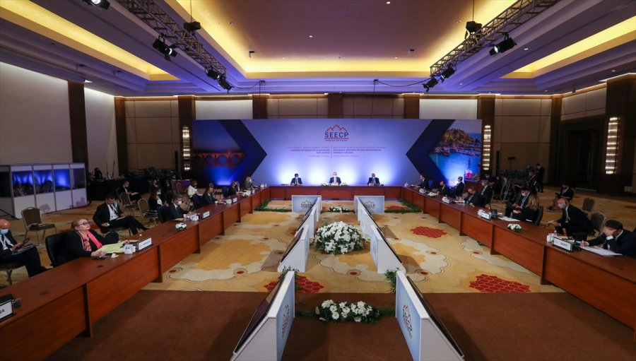 Çavuşoğlu, Güneydoğu Avrupa İşbirliği Süreci Gayrıresmi Dışişleri Bakanları Toplantısı'nda Konuştu: (2)