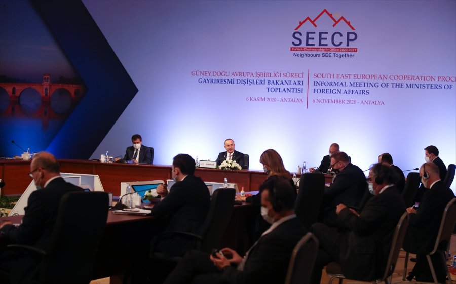 Çavuşoğlu, Güneydoğu Avrupa İşbirliği Süreci Gayrıresmi Dışişleri Bakanları Toplantısı'nda Konuştu: (2)