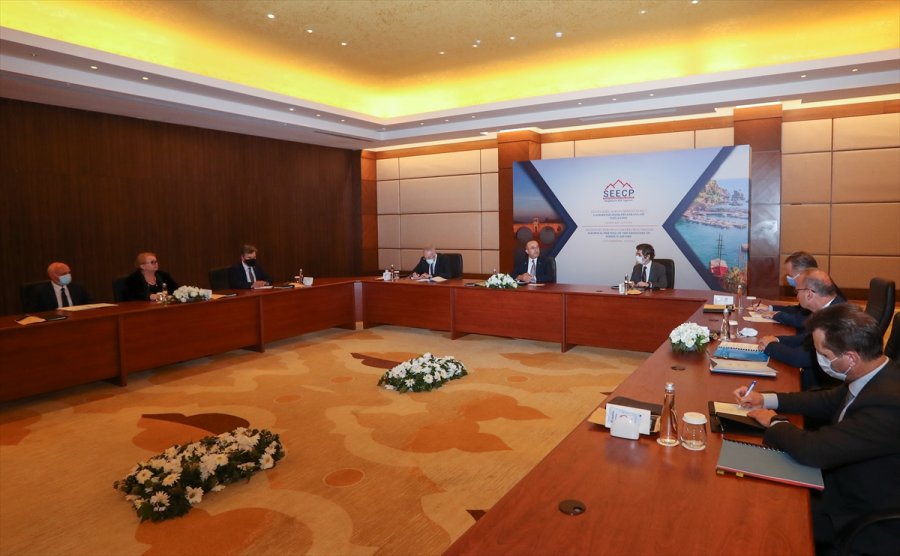 Çavuşoğlu, Bosna Hersek Ve Sırbistan Dışişleri Bakanları İle Görüştü