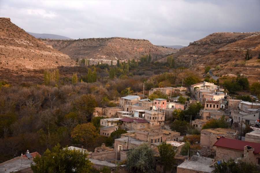 Kayseri'nin Doğal Güzellikleri Göz Alıcı Sonbahar Renkleriyle Hayran Bırakıyor