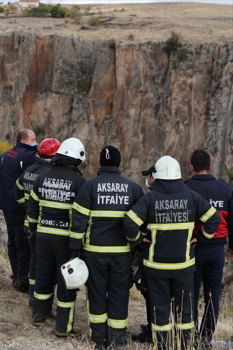 Ihlara Vadisi'nde Uçuruma Yuvarlanan Otomobildeki 2 Kişi Ağır Yaralandı
