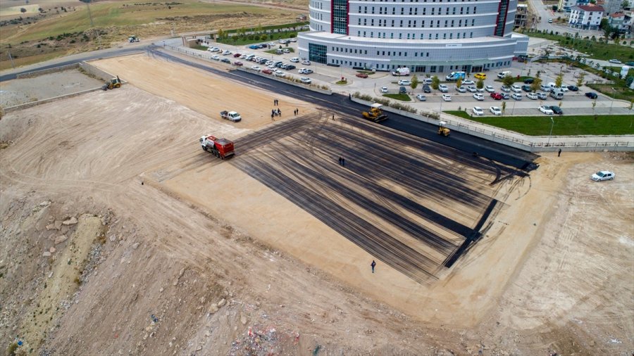 Beyşehir Devlet Hastanesi Yanına Helikopter Pisti