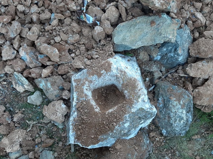 Eskişehir'de Kaçak Kazı Yapan 6 Kişi Suçüstü Yakalandı